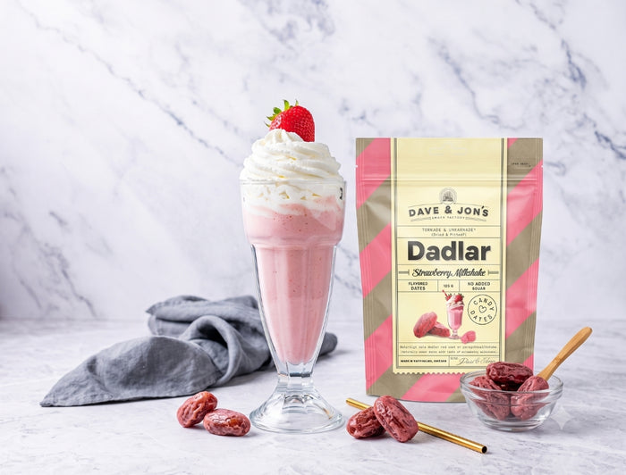2 x Dave & Jon's Dadlar Strawberry Milkshake 125g (4.40 oz) – Natural Swedish Date Snack – Vegan & No Added Sugar