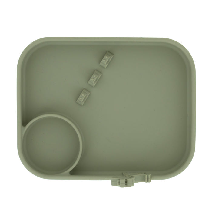 The Nuby Animal Friends 6-Piece Dinnerware Set - Green Giraffe features a rectangular light green silicone tray with a round compartment and four small diagonal blocks—ideal for baby feeding.