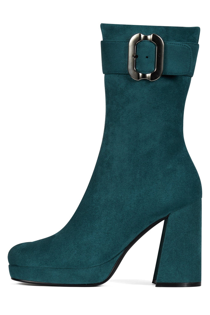 Turquoise Suede / 6