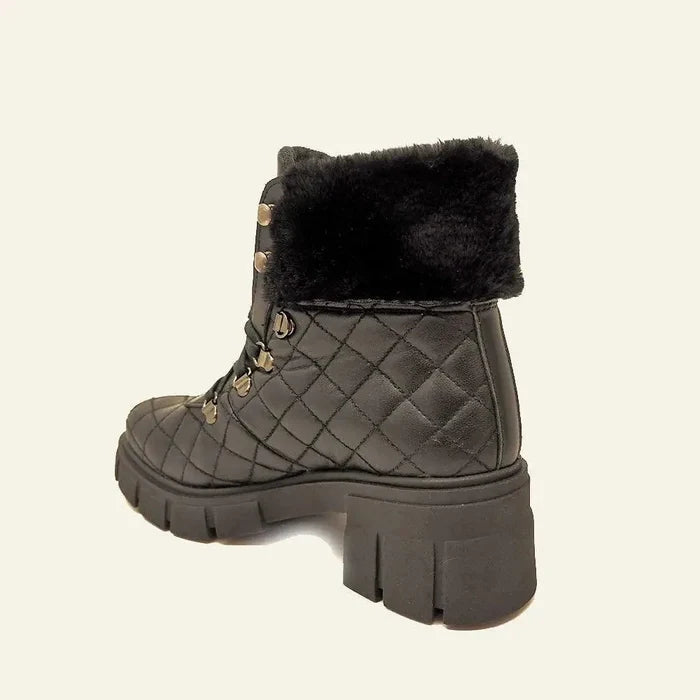 Brooklyn ankle boot in leather Black - Taryn x Philip Boutique