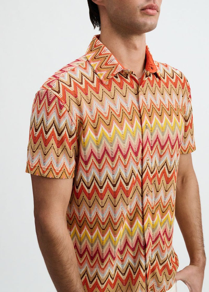 Camel/Rust Open Knit Stretch Chevron Short Sleeve Shirt St-24079