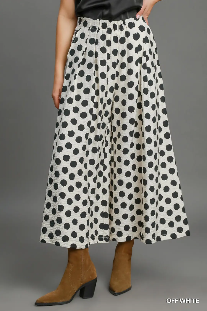 Classic Charm Polka Dot Wide Leg Pants 🤍🖤 2