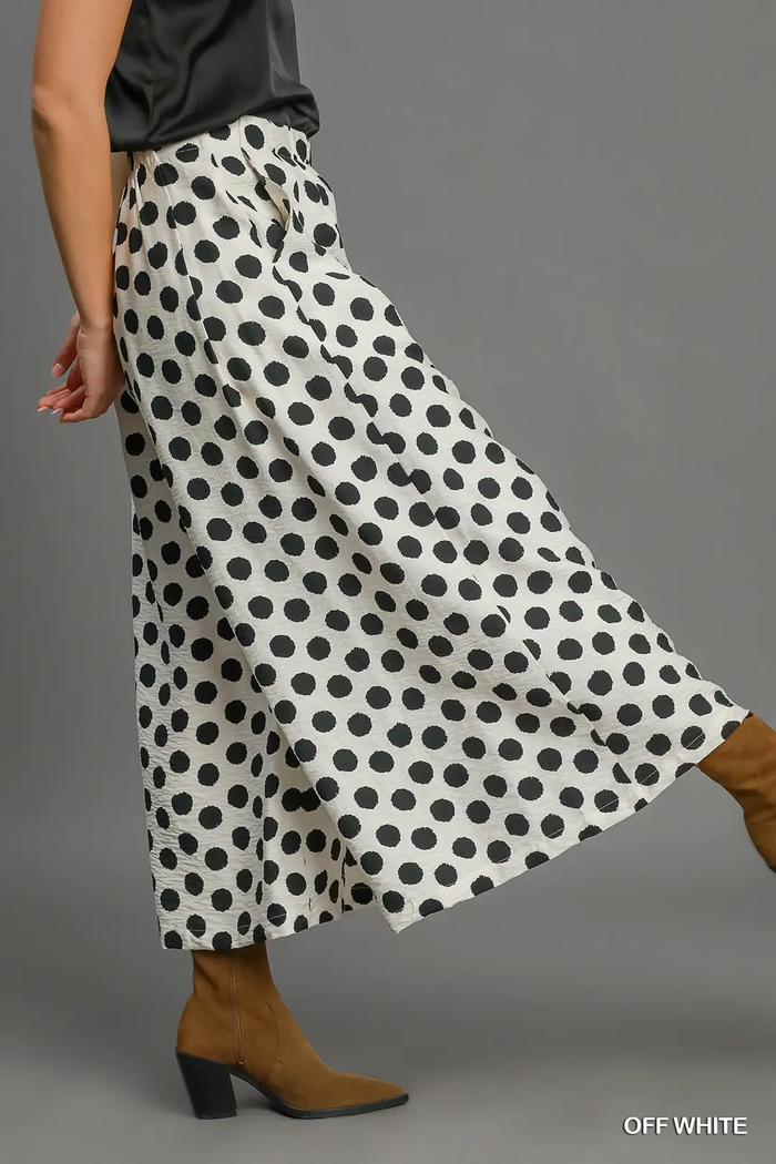 Classic Charm Polka Dot Wide Leg Pants 🤍🖤 2