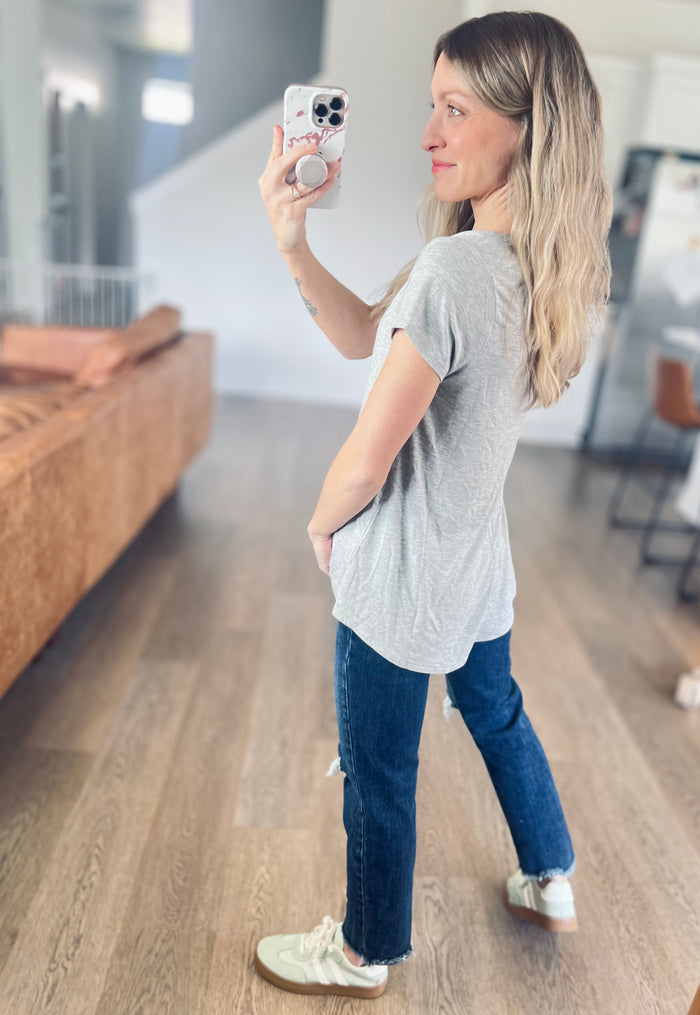 Effortless Short Sleeve V-neck Tee in Heather Grey