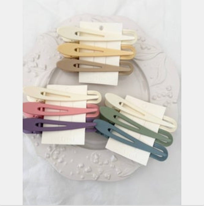 Everyday Matte Oval Hair Clips (DAGA)