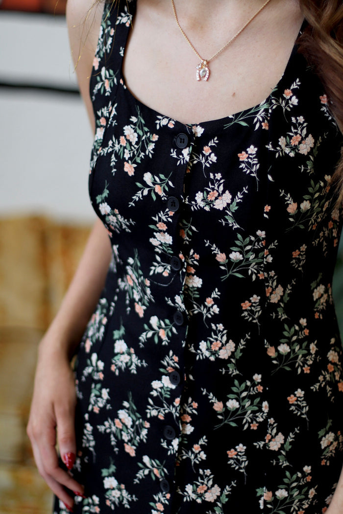 Gilly Black Floral Midi Dress