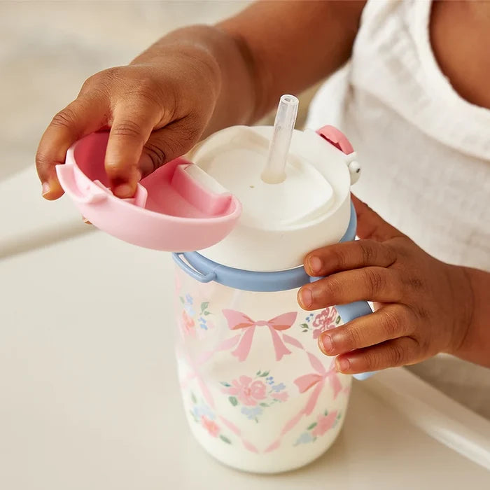 Itzy Sips Straw Cup w/ Ribbons & Roses