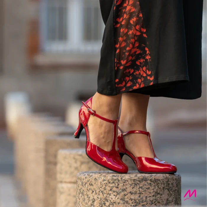 Nina Closed Toe T-Strap Ballroom Shoe