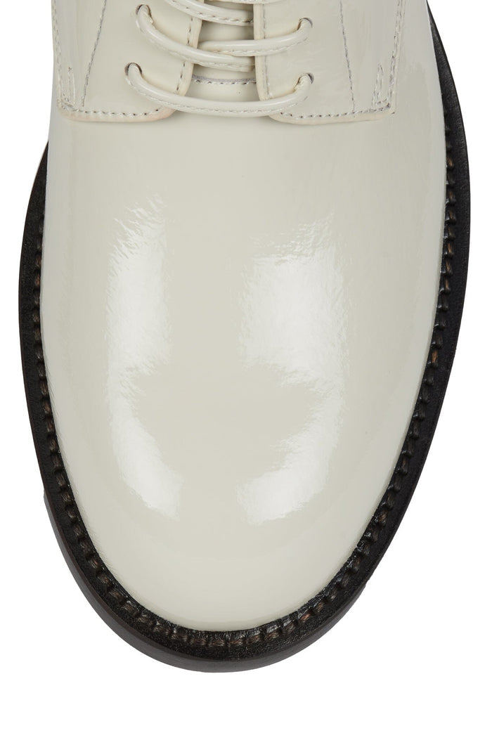 REVENUE White Patent