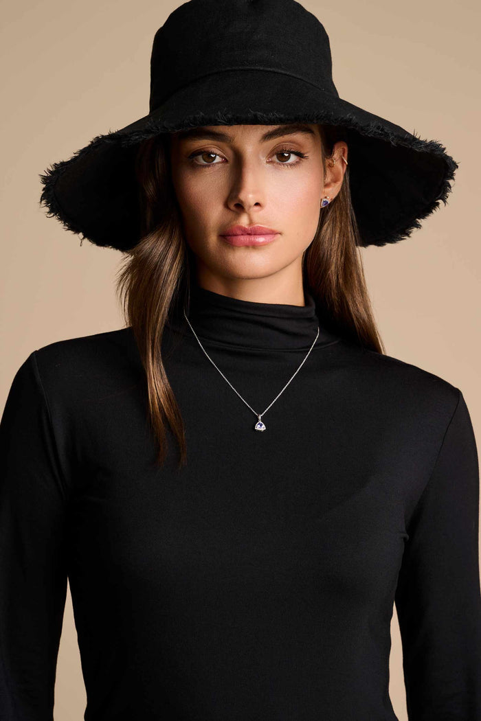 Color_Black
