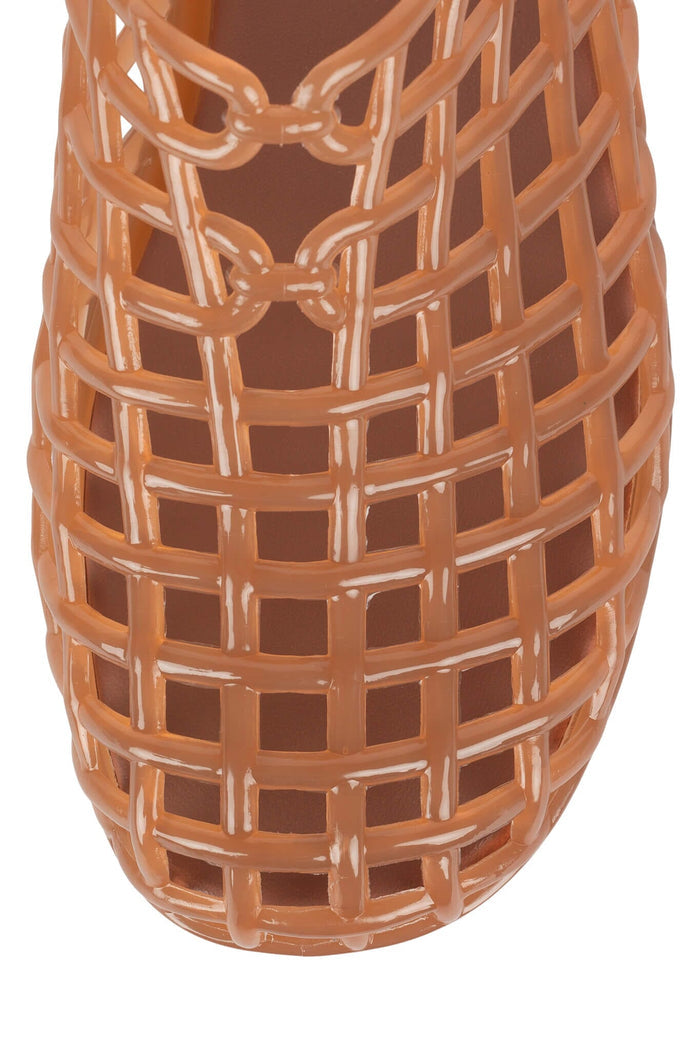 SEA-GLASS Caramel 4
