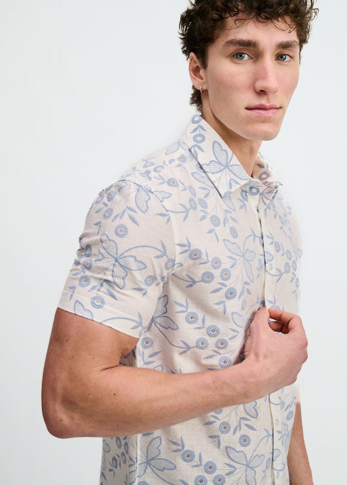 Sky/White Printed Stretch Eyelet Knit Short Sleeve Shirt St-24077