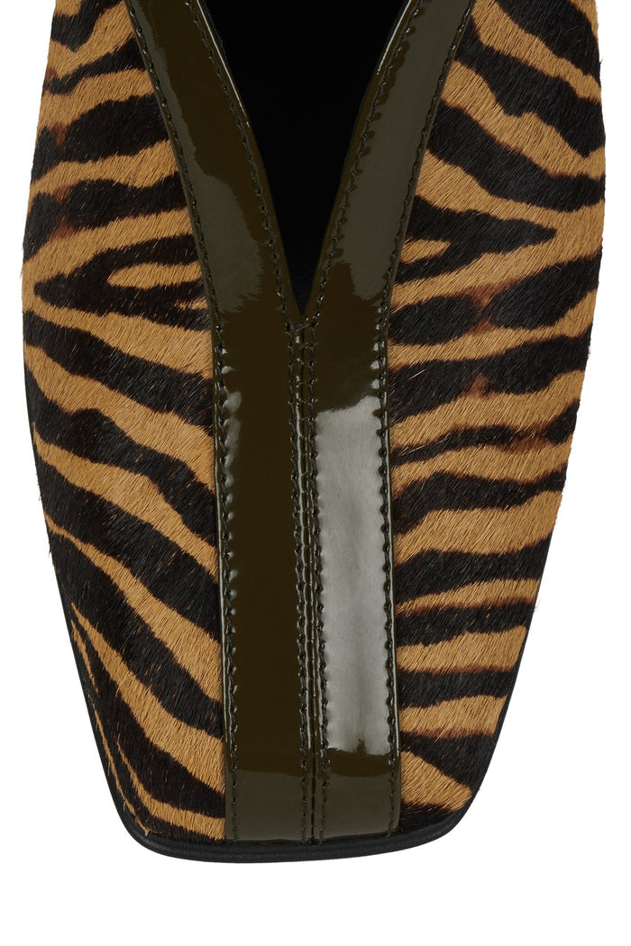 STRAITS-F Jeffrey Campbell Wedge Sandal Black Beige Zebra Combo