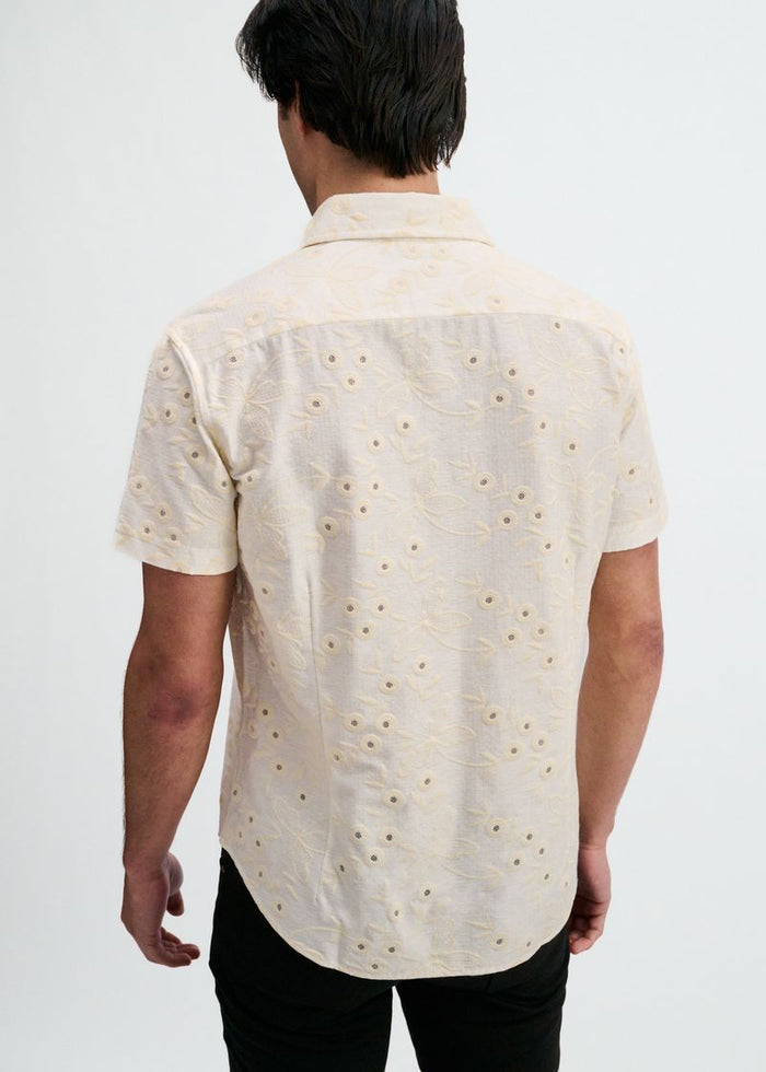 Vanilla/White Printed Stretch Eyelet Knit Short Sleeve Shirt St-24077
