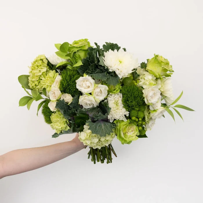 Wicked Green Diy Flower Kit Hand - Image