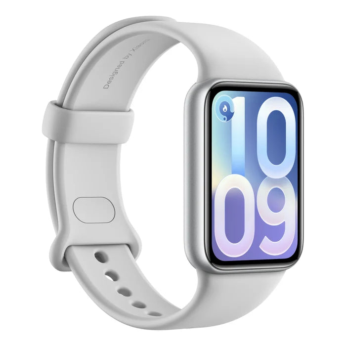 Xiaomi Smart Band 10 Pro in het zilver schuin van linksvoor op witte achtergrond